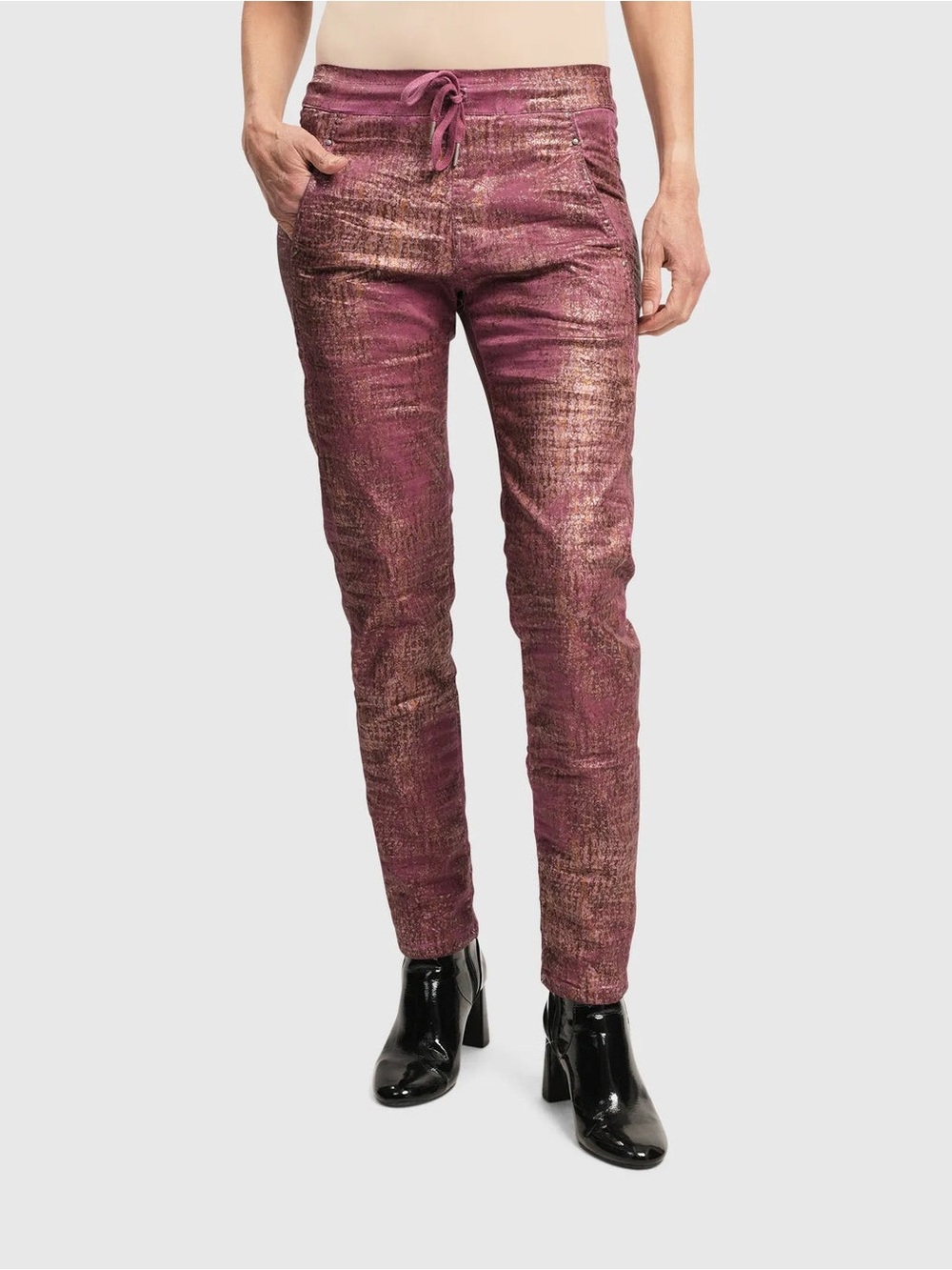 Alembika Iconic Stretch Jeans Desires Magenta Soft Stretch Coated Mid-Rise